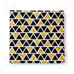 - Frm-7866-Siyah-Zemin-Uzerinde-Gold-Detayli-Geometrik-Desenli-Dijital-Baskili-Modern-Fermuarli-Sandalye-Minderi-4 - Realhomes Siyah Zemin Üzerinde Gold Detaylı Geometrik Desenli Dijital Baskılı Modern Fermuarlı Sandalye Minderi Realhomes