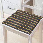 Renkli Zemin Üzerinde Gold Renkli Modern Zikzak Desenli Dijital Baskılı Modern Fermuarlı Sandalye Minderi Realhomes
