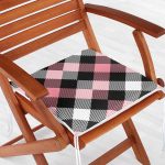 - Frm-7929-Renkli-Pastel-Zemin-Uzerinde-Siyah-Ekose-Desenli-Dijital-Baskili-Modern-Fermuarli-Sandalye-Minderi-1 - Realhomes Renkli Pastel Zemin Üzerinde Siyah Ekose Desenli Dijital Baskılı Modern Fermuarlı Sandalye Minderi Realhomes