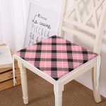 - Frm-7933-Renkli-Pastel-Zemin-Uzerinde-Siyah-Ekose-Desenli-Dijital-Baskili-Modern-Fermuarli-Sandalye-Minderi - Realhomes  Renkli Pastel Zemin Üzerinde Siyah Ekose Desenli Dijital Baskılı Modern Fermuarlı Sandalye Minderi Realhomes