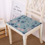 Renkli Zemin Üzerinde Kar tanesi Desenli Dijital Baskılı Modern Fermuarlı Sandalye Minderi Realhomes