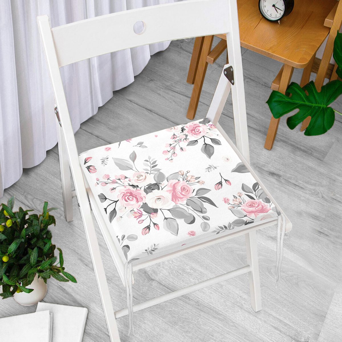 Pembe Beyaz Gül Gri Yapraklar Desenli Dijital Baskılı Modern Fermuarlı Sandalye Minderi Realhomes