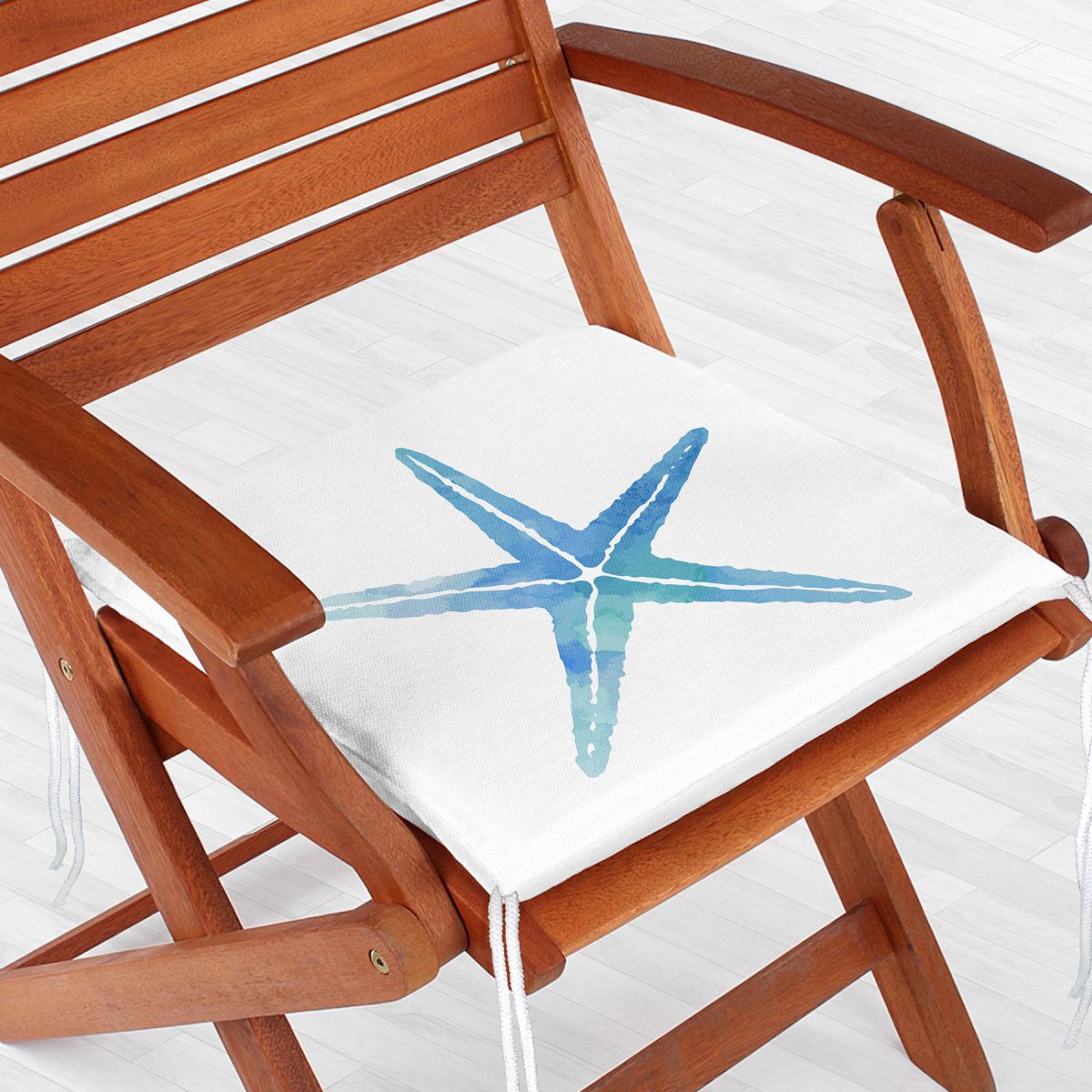 Beyaz Zemin Üzerinde Renkli Deniz Atı Desenli Dijital Baskılı Modern Fermuarlı Sandalye Minderi Realhomes