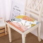 - Frm-8026-Beyaz-Zemin-Uzerinde-Pastel-Renkli-Yaprak-Desenli-Dijital-Baskili-Modern-Fermuarli-Sandalye-Minderi - Realhomes Beyaz Zemin Üzerinde Pastel Renkli Yaprak Desenli Dijital Baskılı Modern Fermuarlı Sandalye Minderi Realhomes