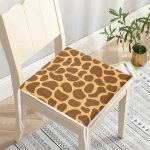 Renkli Zemin Üzerinde Geometrik Desenli Dijital Baskılı Modern Fermuarlı Sandalye Minderi Realhomes