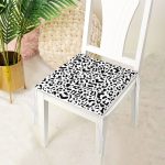 - Frm-8102-Beyaz-Zemin-Uzerinde-Siyah-Renkli-Geometrik-Cizim-Dijital-Baskili-Modern-Fermuarli-Sandalye-Minderi-3 - Realhomes Beyaz Zemin Üzerinde Siyah Renkli Geometrik Çizim Dijital Baskılı Modern Fermuarlı Sandalye Minderi Realhomes