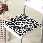 - Frm-8111-Renkli-Zemin-Uzerinde-Geometrik-Desenli-Dijital-Baskili-Modern-Fermuarli-Sandalye-Minderi - Realhomes Renkli Zemin Üzerinde Geometrik Desenli Dijital Baskılı Modern Fermuarlı Sandalye Minderi Realhomes