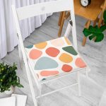 - Frm-8159-Beyaz-Zemin-Uzerinde-Geometrik-Desenli-Dijital-Baskili-Modern-Fermuarli-Sandalye-Minderi-2 - Realhomes Beyaz Zemin Üzerinde Geometrik Desenli Dijital Baskılı Modern Fermuarlı Sandalye Minderi Realhomes