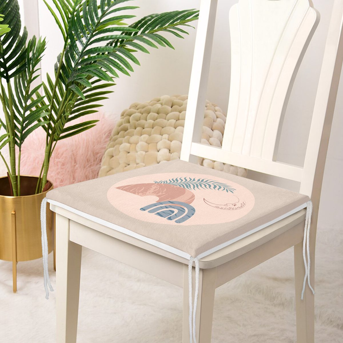 Pastel Zemin Üzerinde Geometrik Desenli Dijital Baskılı Modern Fermuarlı Sandalye Minderi Realhomes