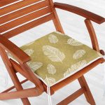 - Frm-8200-Gold-Zemin-Uzerinde-Beyaz-Renkli-Yaprak-Desenli-Dijital-Baskili-Modern-Fermuarli-Sandalye-Minderi-1 - Realhomes Gold Zemin Üzerinde Beyaz Renkli Yaprak Desenli Dijital Baskılı Modern Fermuarlı Sandalye Minderi Realhomes