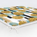 Beyaz Zemin Üzerinde Renkli Puantiyeli Dijital Baskılı Modern Fermuarlı Sandalye Minderi Realhomes