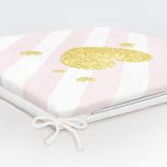 Beyaz Zeminde Pembe Yatay Çizgili Gold Detaylı Kalp Desenli Dijital Baskılı Modern Fermuarlı Sandalye Minderi Realhomes