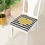 Beyaz Zeminde Siyah Yatay Çizgili Gold Detaylı Kalp Desenli Dijital Baskılı Modern Fermuarlı Sandalye Minderi Realhomes