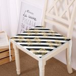 - Frm-8313-Beyaz-Zemin-Uzerinde-Gold-Detayli-Yaprak-Desenli-Dijital-Baskili-Modern-Fermuarli-Sandalye-Minderi - Realhomes Beyaz Zemin Üzerinde Gold Detaylı Yaprak Desenli Dijital Baskılı Modern Fermuarlı Sandalye Minderi Realhomes