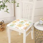 Beyaz Zemin Üzerinde Gold Detaylı Hediye Paketi Desenli Dijital Baskılı Modern Fermuarlı Sandalye Minderi Realhomes