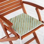 - Frm-8328-Renkli-Zemin-Uzerinde-Gold-Detayli-Yatay-Cizgili-Dijital-Baskili-Modern-Fermuarli-Sandalye-Minderi - Realhomes Renkli Zemin Üzerinde Gold Detaylı Yatay Çizgili Dijital Baskılı Modern Fermuarlı Sandalye Minderi Realhomes