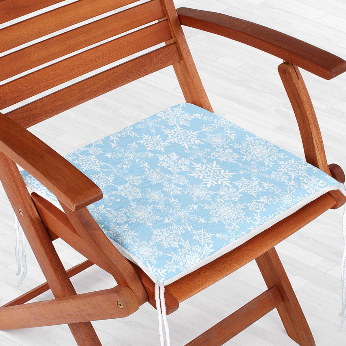 Mavi Zemin Üzerinde Kar tanesi Desenli Dijital Baskılı Modern Fermuarlı Sandalye Minderi Realhomes