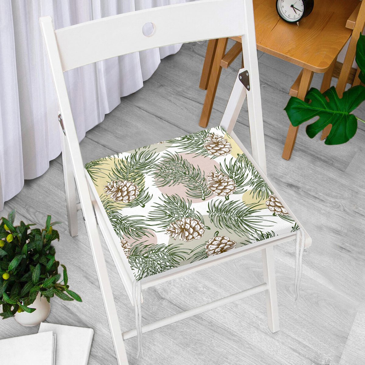 Beyaz Zeminde Renkli Puantiyeli Sonbahar Yapraklı Dijital Baskılı Modern Fermuarlı Sandalye Minderi Realhomes