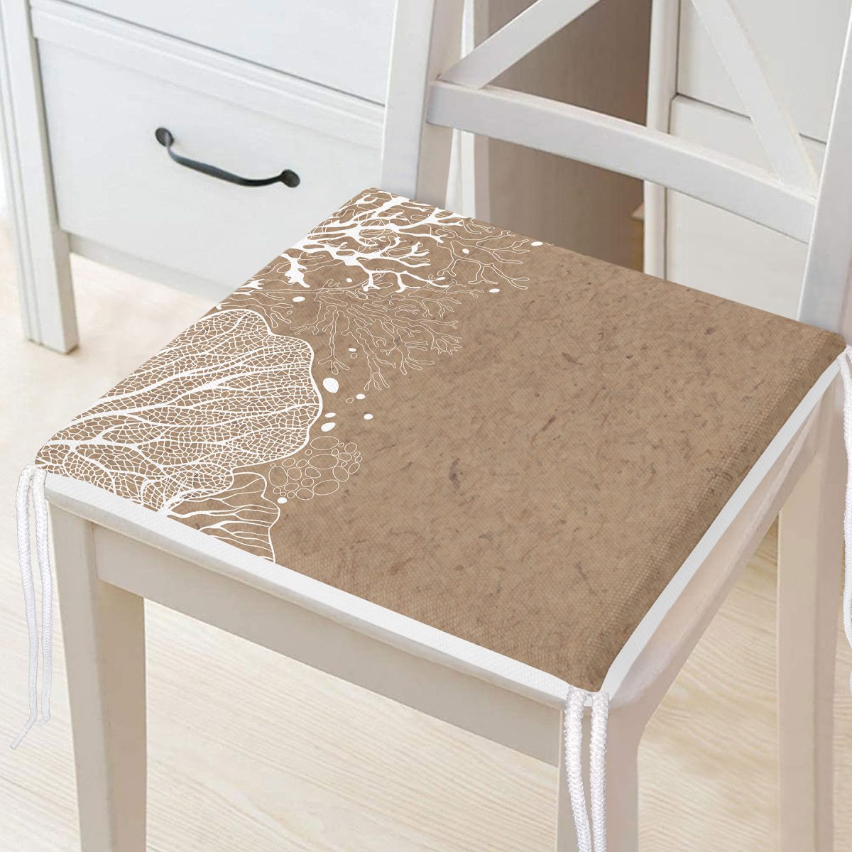 Renkli Zemin Üzerinde Beyaz Yaprak Desenli Dijital Baskılı Modern Fermuarlı Sandalye Minderi Realhomes