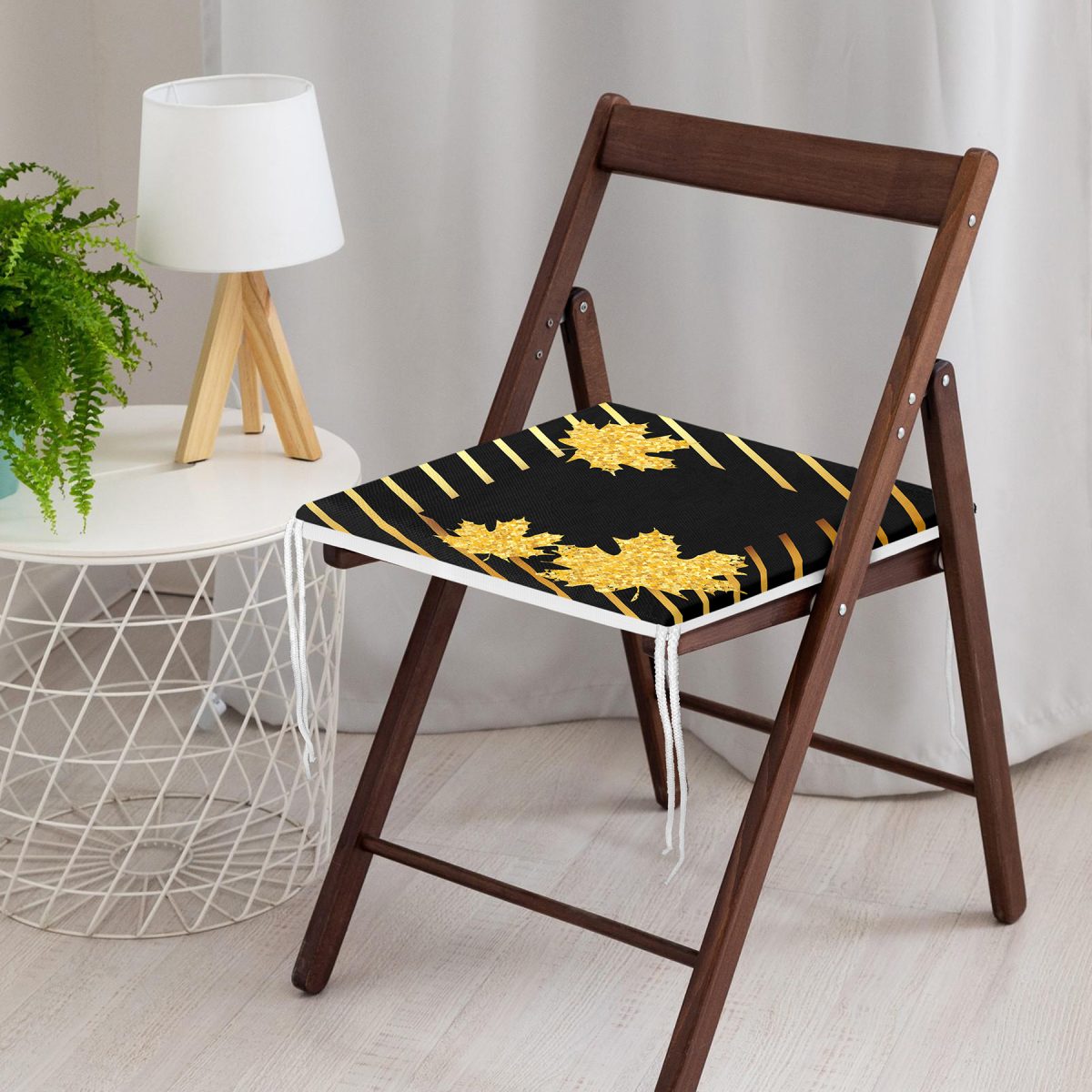 Siyah Zeminde Gold Detaylı Sonbahar Yaprak Desenli Dijital Baskılı Modern Fermuarlı Sandalye Minderi Realhomes