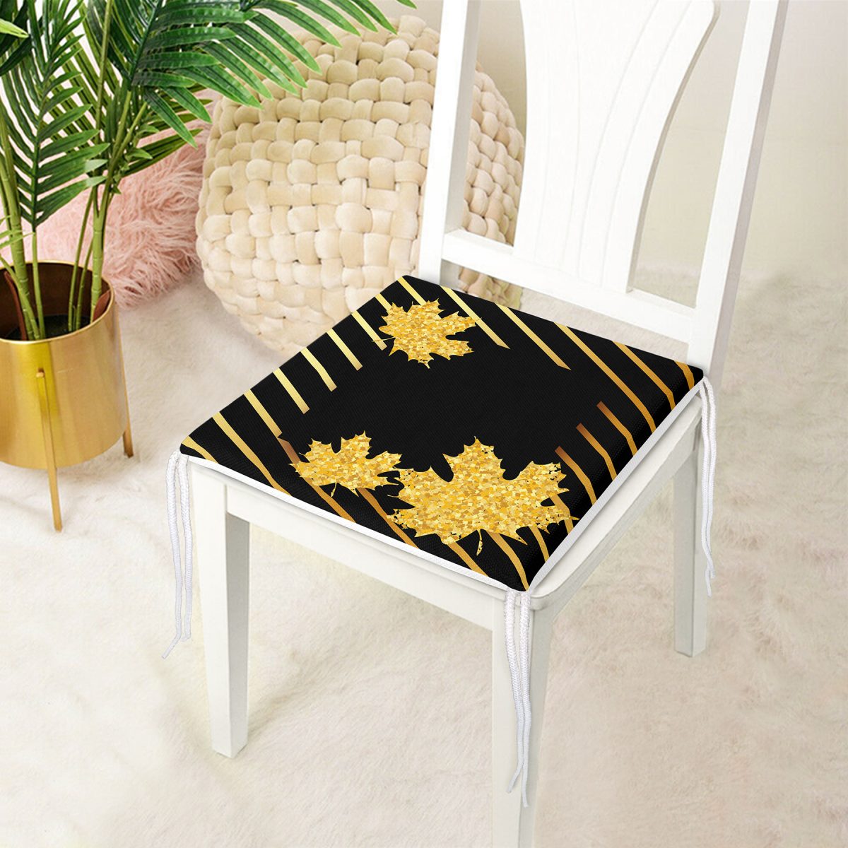 Siyah Zeminde Gold Detaylı Sonbahar Yaprak Desenli Dijital Baskılı Modern Fermuarlı Sandalye Minderi Realhomes