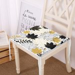 - Frm-8454-Beyaz-Zeminde-Gold-Detayli-Sonbahar-Yaprak-Desenli-Dijital-Baskili-Modern-Fermuarli-Sandalye-Minderi - Realhomes Beyaz Zeminde Gold Detaylı Sonbahar Yaprak Desenli Dijital Baskılı Modern Fermuarlı Sandalye Minderi Realhomes