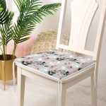 Pastel Zemin Üzerinde Yaprak Desenli Dijital Baskılı Modern Fermuarlı Sandalye Minderi Realhomes