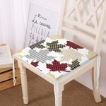 - Frm-8624-Beyaz-Zemin-Uzerinde-Ekoseli-Yaprak-Desenli-Dijital-Baskili-Modern-Fermuarli-Sandalye-Minderi - Realhomes Beyaz Zemin Üzerinde Ekoseli Yaprak Desenli Dijital Baskılı Modern Fermuarlı Sandalye Minderi Realhomes