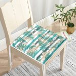 - Frm-8692-Beyaz-Zemin-Uzerinde-Yesil-Cizgili-Yaprak-Desenli-Dijital-Baskili-Modern-Fermuarli-Sandalye-Minderi-2 - Realhomes Beyaz Zemin Üzerinde Yeşil Çizgili Yaprak Desenli Dijital Baskılı Modern Fermuarlı Sandalye Minderi Realhomes