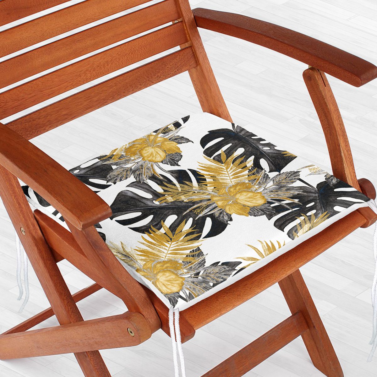 Beyaz Zemin Üzerinde Gold Detaylı Yaprak Desenli Dijital Baskılı Modern Fermuarlı Sandalye Minderi Realhomes