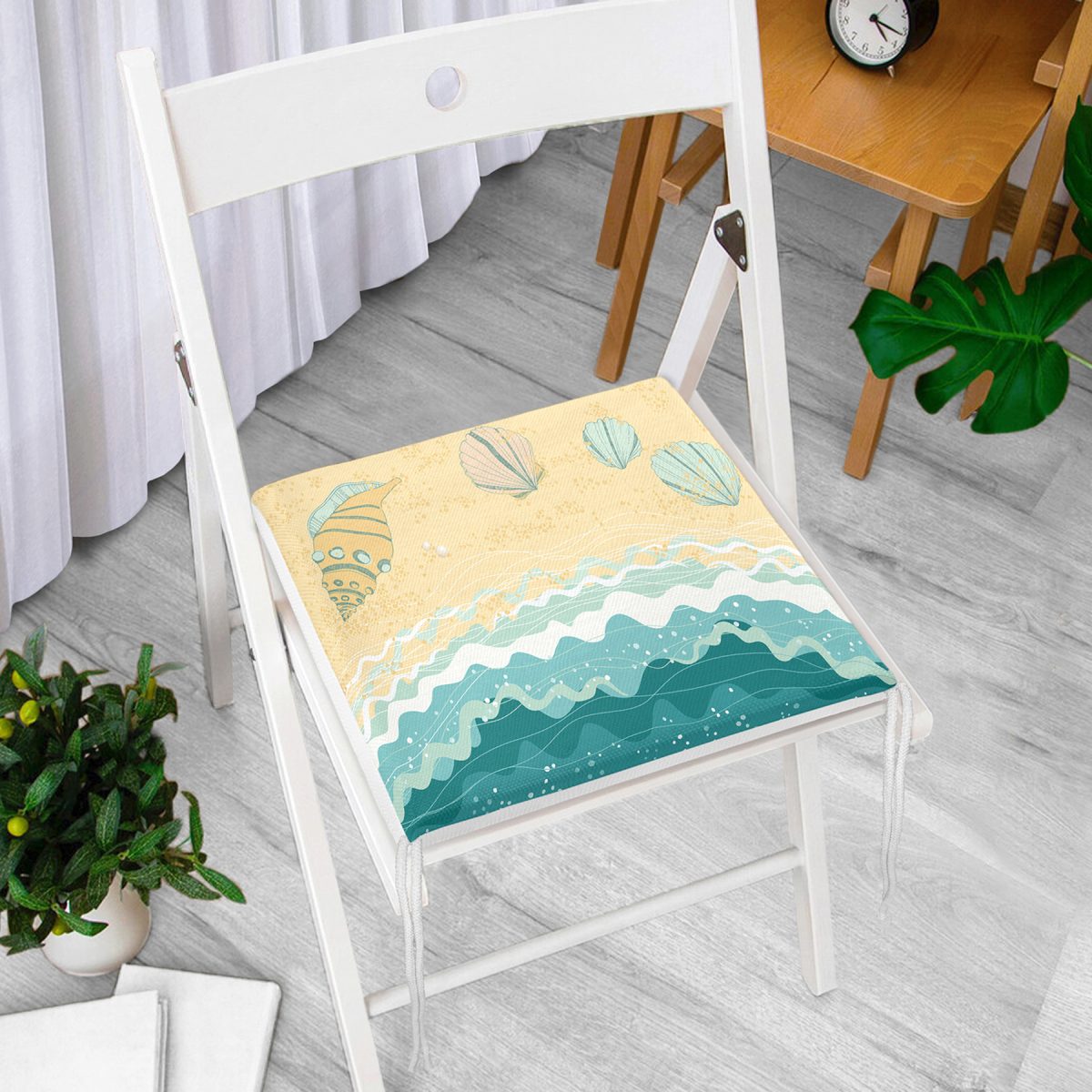 Renkli Zemin Üzerinde Deniz Kabuğu Desenli Dijital Baskılı Modern Fermuarlı Sandalye Minderi Realhomes