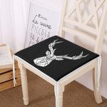 - Frm-9270-Siyah-Zeminde-Mermer-Motifli-Geyik-Tasarimli-Fermuarli-Sandalye-Minderi - Realhomes Siyah Zeminde Mermer Motifli Geyik Tasarımlı Fermuarlı Sandalye Minderi Realhomes