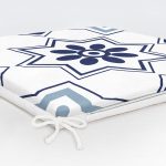 - Frm-Ryl150-Mavi-Cini-Cizimli-Dijital-Baskili-Fermuarli-Sandalye-Minderi-5 - Realhomes Mavi Çini Çizimli Dijital Baskılı Fermuarlı Sandalye Minderi Realhomes