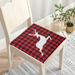 - Frm-Ryl346-Siyah-Kirmizi-Ekose-Zeminli-Beyaz-Geyik-Yilbasi-Temali-Fermuarli-Sandalye-Minderi-2 - Realhomes Siyah Kırmızı Ekose Zeminli Beyaz Geyik Yılbaşı Temalı Fermuarlı Sandalye Minderi Realhomes