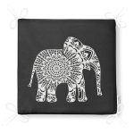 Koyu Füme Zemin Etnik Fil Motifli Fermuarlı Sandalye Minderi Realhomes