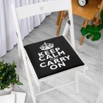 - Frm-Ryl69-Siyah-Beyaz-Keep-Calm-And-Carry-On-Baskili-Fermuarli-Sandalye-Minderi - Realhomes Siyah Beyaz Keep Calm And Carry On Baskılı Fermuarlı Sandalye Minderi Realhomes
