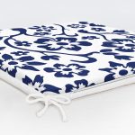 Beyaz Zemin Lacivert Gül Motifli Dekoratik Fermuarlı Sandalye Minderi Realhomes