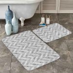 Beyaz Zemin Ortanca Çiçeği Dijital Baskılı 2'li Kaymaz Tabanlı Banyo & Mutfak Paspas Takımı Realhomes