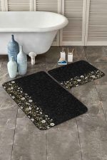 - PaspasTakimi-2li-Set236-Gorsel-2 - Realhomes  Siyah Zemin Gold Detaylı Çiçekler Dijital Baskılı 2'li Kaymaz Tabanlı Banyo & Mutfak Paspas Takımı Realhomes