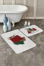 Ekose Tasarımlı Geyik Motifli Yılbaşı Temalı 2'li Kaymaz Tabanlı Banyo & Mutfak Paspas Takımı Realhomes