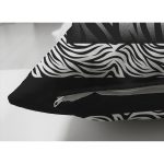 - Suet-K4213-Gorsel-2 - Realhomes Çift Taraflı Realhomes Özel Tasarım Dijtal Baskılı Modern Süet Yastık Kırlent Kılıfı Realhomes