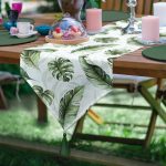 Yeşil Tropik Yapraklar Tasarımlı Dijital Baskılı Modern Püsküllü Şönil Üçgen Runner Realhomes