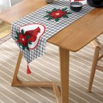 - UcgenRunner-10205-Gorsel-2 - Realhomes  Gri Ekose Zemin & Kırmızı Kuş Tasarımlı  Dijital Baskılı Modern Püsküllü Şönil Üçgen Runner Realhomes