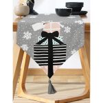 Gri Kar Taneli Zemin Hediye Paketleri Desenli Dijital Baskılı Dekoratif Püsküllü Şönil Üçgen Runner Realhomes