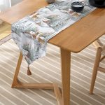 Kış Temalı Bağ Evi & Geyik Tasarımlı Dijital Baskılı Modern Püsküllü Şönil Üçgen Runner Realhomes