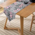 - UcgenRunner-2417-Gorsel-2 - Realhomes  Füme Temalı Kavaniçe Çiçek Motifli Dijital Baskılı Püsküllü Şönil Üçgen Runner Realhomes