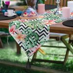 Zigzag Zebra Desenli Dijital Baskılı Püsküllü Şönil Üçgen Runner Realhomes