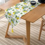 - UcgenRunner-3099-Gorsel-2 - Realhomes  Beyaz Zeminde Limon Desenli 3D Dekoratif Püsküllü Şönil Üçgen Runner Realhomes