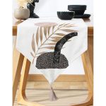 RealHomes Bohemian Özel Tasarım Dekoratif Püsküllü Şönil Üçgen Runner Realhomes