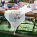 - UcgenRunner-4301-Gorsel - Realhomes RealHomes Boho House Özel Tasarım Dekoratif Püsküllü Şönil Üçgen Runner Realhomes